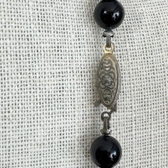 Vtg French Jet Black Glass Round Bead Long Necklace Fishhook Clasp Hand Knotted - Picture 7 of 8